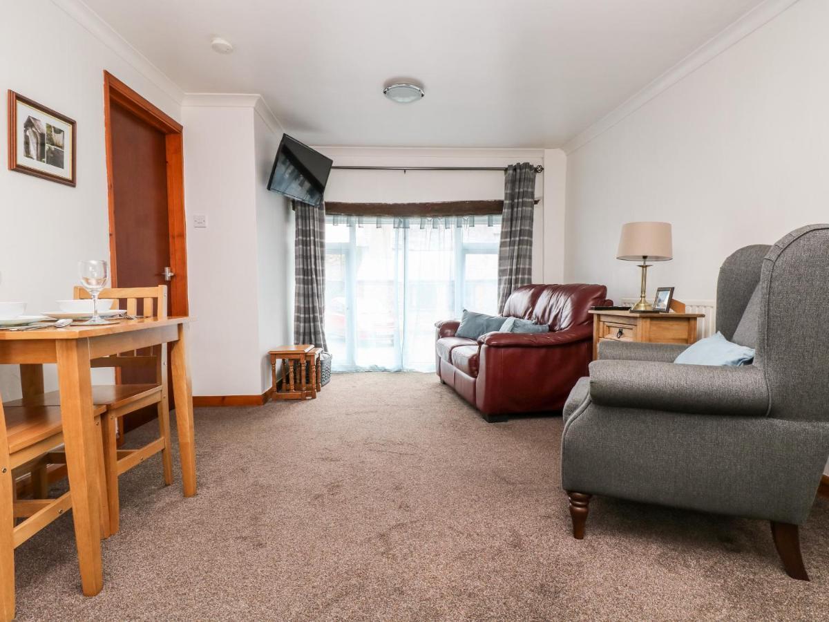 Coach House Cottage Буде Экстерьер фото