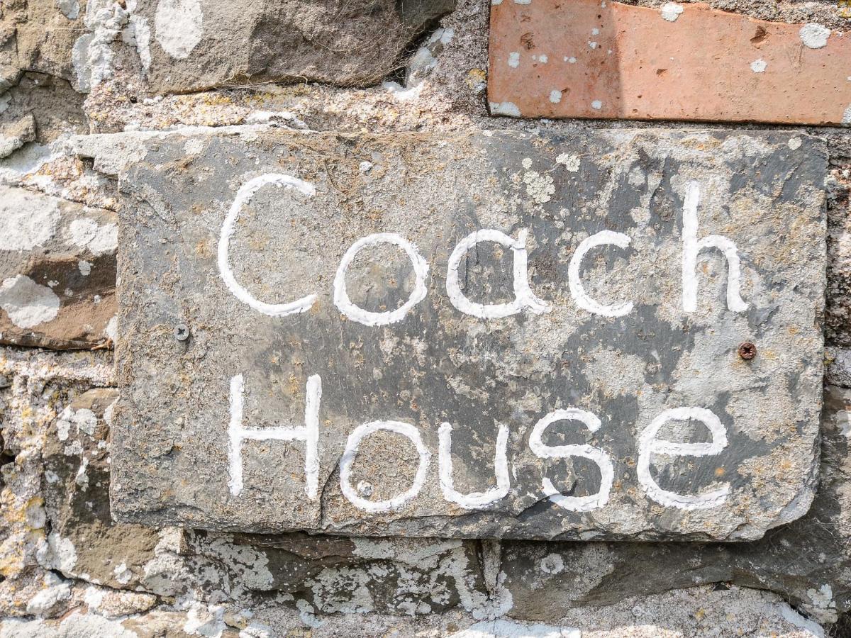 Coach House Cottage Буде Экстерьер фото